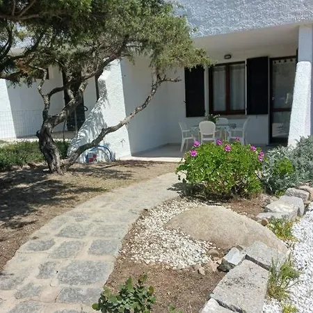 A Baia Apartment Santa Reparata
